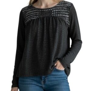 NWT AMADI Long Sleeve Gold and Silver Embroidery Detail Top Size Large